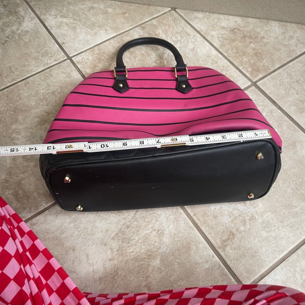 Betsey Johnson Pink Black Striped Satchel Heart Quilted Bow Pom Pom Handbag - Picture 11 of 12